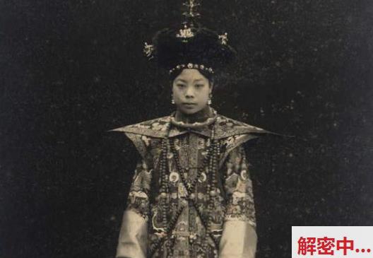 精选推荐:抖音115万粉丝 女网红ivy77付费福利 性感娇躯被赞迷人的炮架