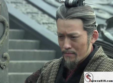 印象足拍第一视角 外表乖内心野服装主题人物边玩手机边脚上的小动作 真实足底让人上头全记录